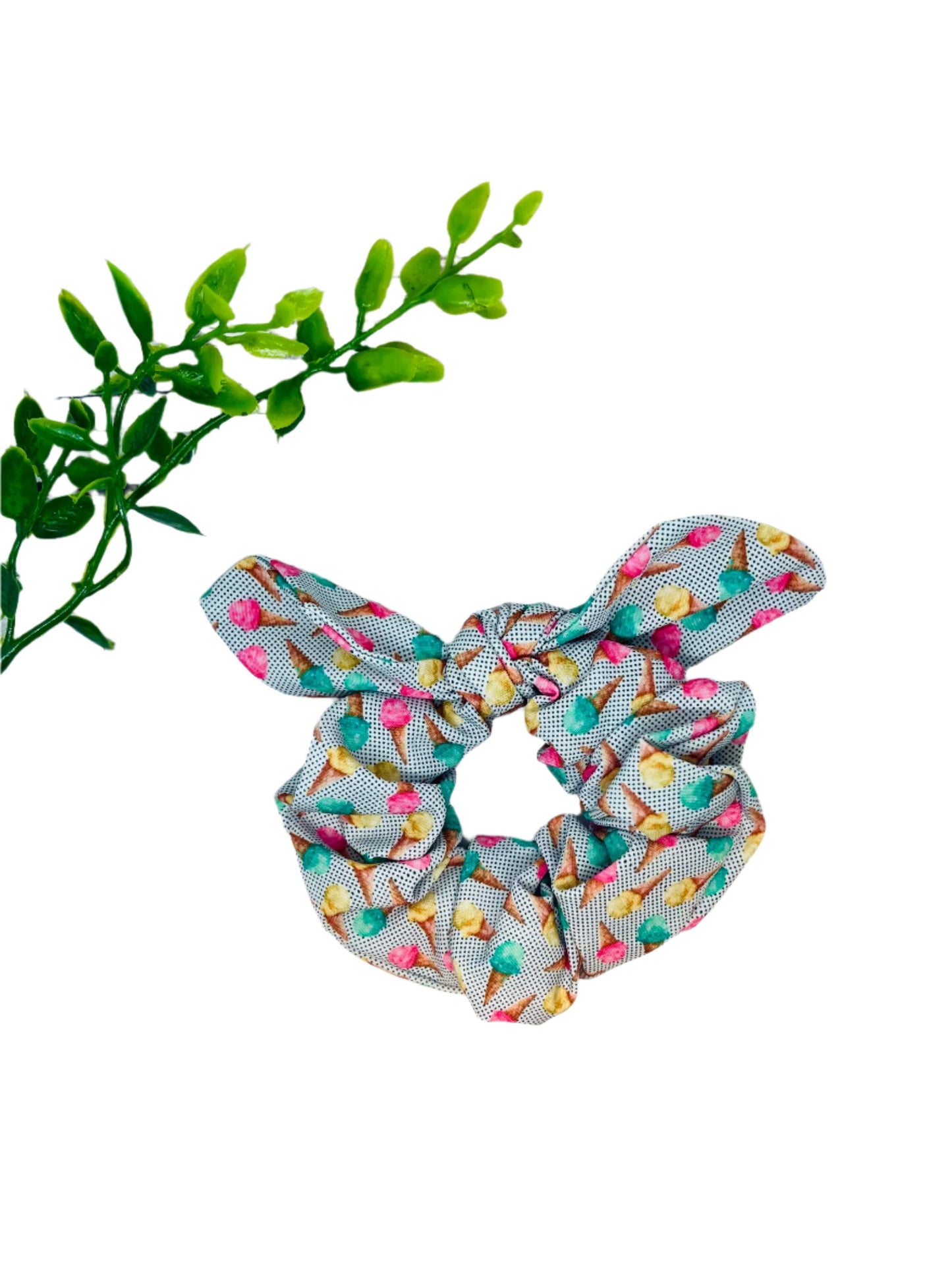 Knotted Scrunchie Bows