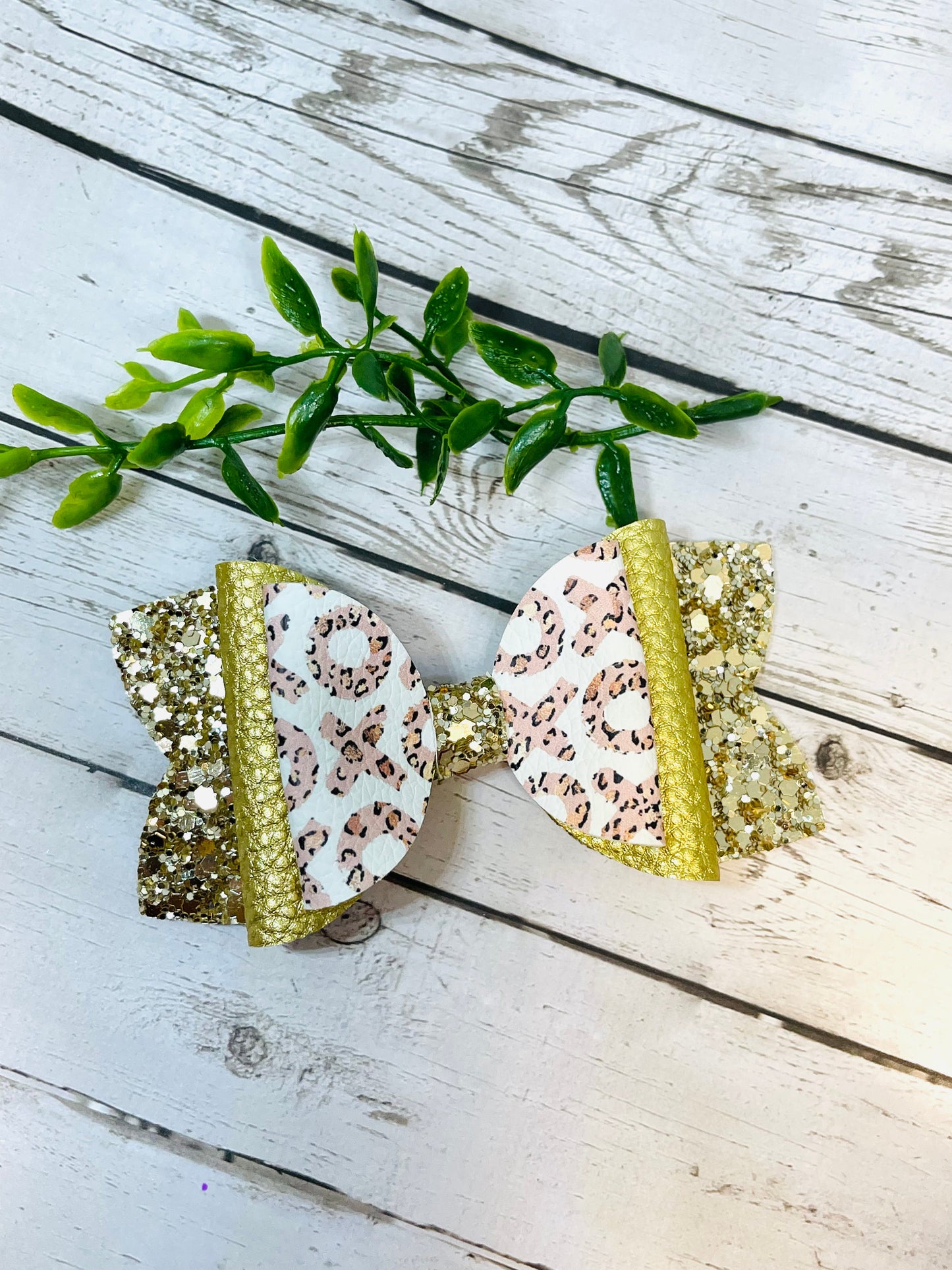 XOXO Golden Bow