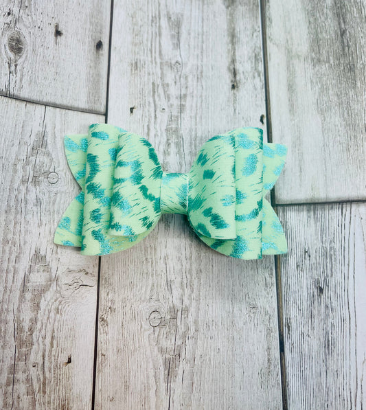 Mint Leopard Bow